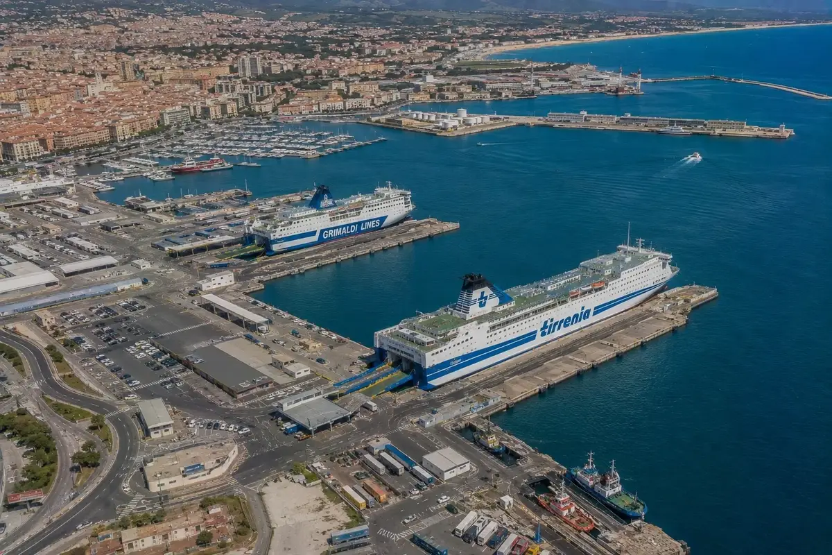 Cagliari veerboothaven